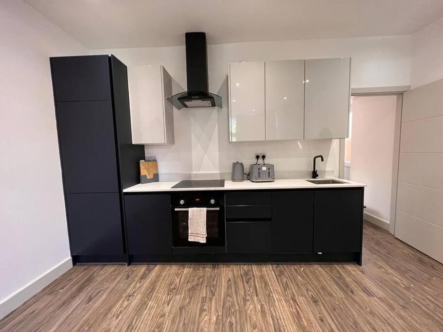Star London Finchley Road 1-Bed Sanctuary Apartment Exterior photo
